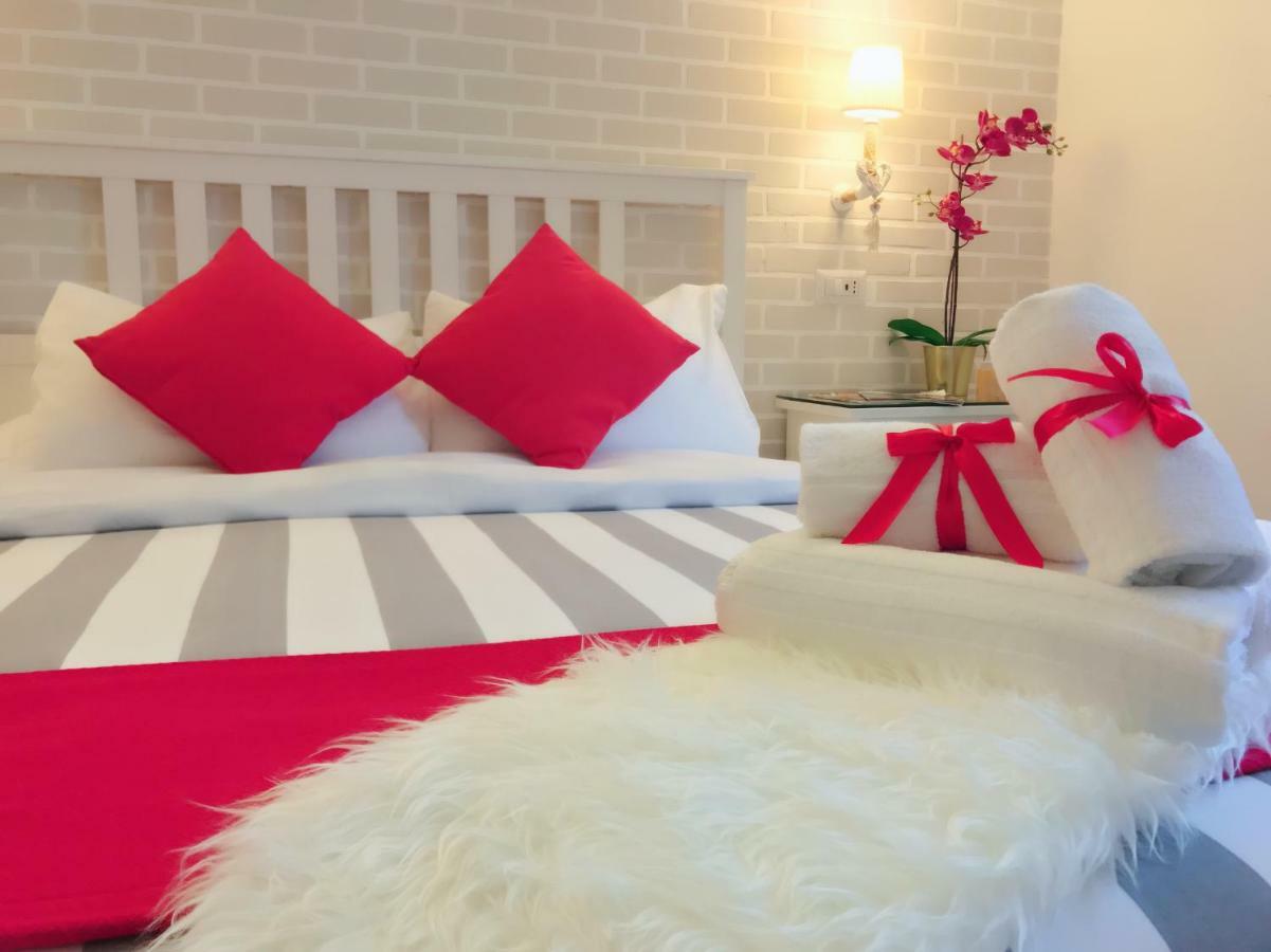 רומא Moonlight Inn Guesthouse מראה חיצוני תמונה