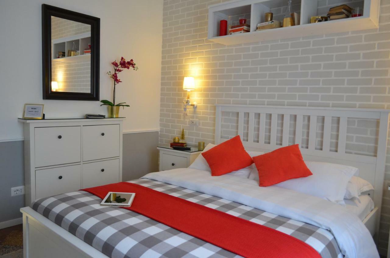 רומא Moonlight Inn Guesthouse מראה חיצוני תמונה