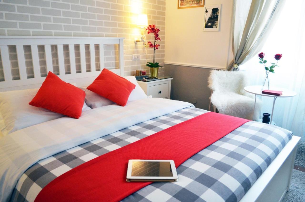 רומא Moonlight Inn Guesthouse מראה חיצוני תמונה
